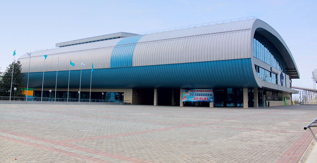 Спортивно-тренировочный комплекс на Абая,